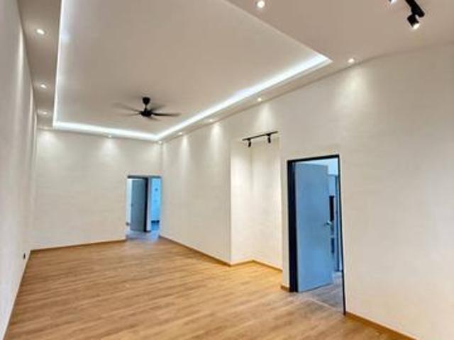 Renovated Ulu Tiram Taman Mutiara Semi D Single Storey House