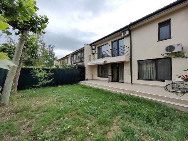 RENOVATED villa near Porsche Nord