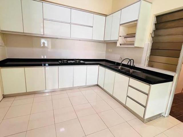 Cheapest Renovated Villa Tanjung Tanjung Heights 2 Car Parks