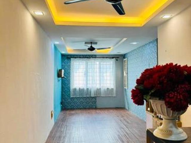 RENOVATEDApartment Taman Medan Jaya Petaling Jaya