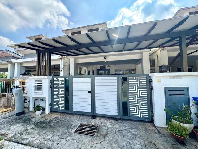 RenovatedCheapest Taman Alam Indah Fasa 3 Seksyen 33 Shah Alam