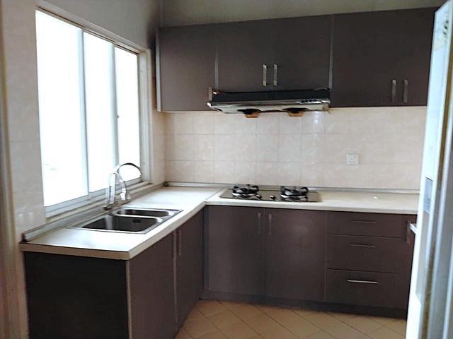 RenovatedDesa Impiana CondoCheap Big Size 1044sf Unit Puchong
