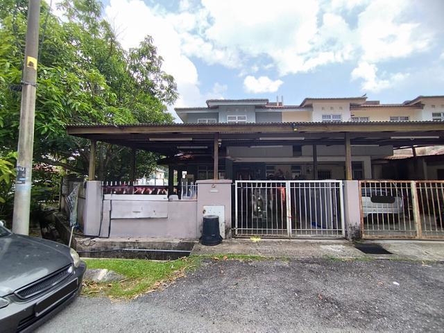 RenovatedExtendedCornerLot 2 Storey Terrace Bandar Tasik Kesuma