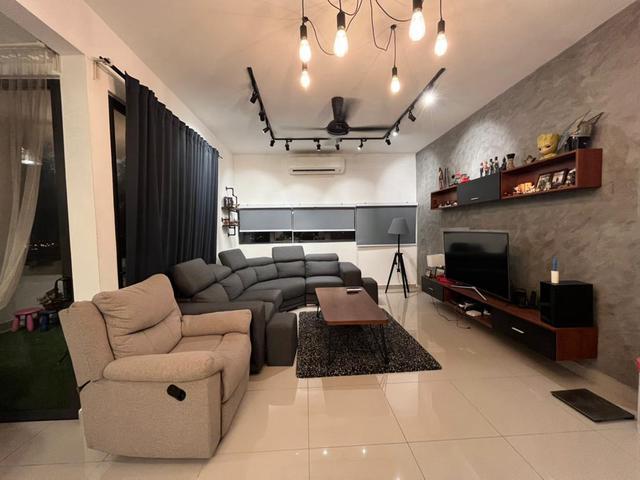 RenovatedFully Furnish The Armanna 1183sf Kota Kemuning Shah Alam