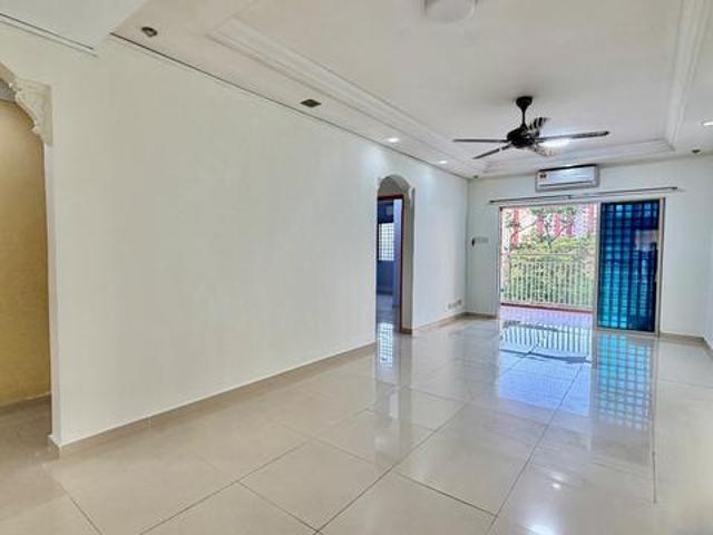 RENOVATEDNON BUMIVista Amani Condo Bandar Sri Permaisuri Cheras