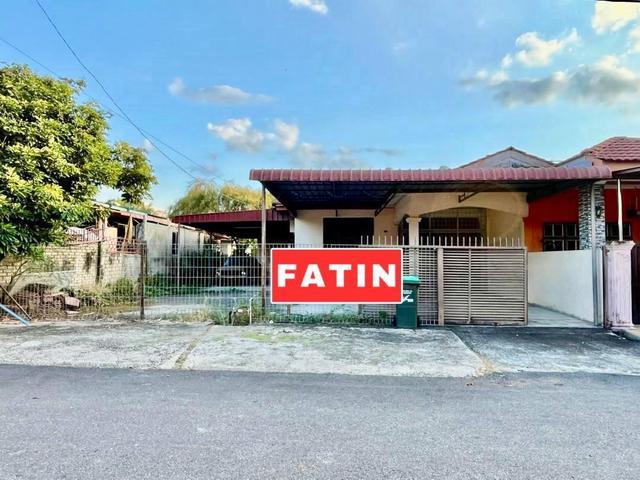RENOVATEDSemi D Setingkat Taman Ria Mesra