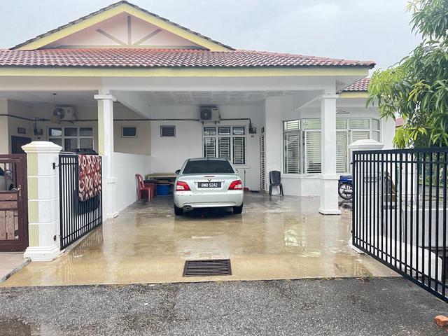 RENOVATEDSemiD Setingkat Untuk Dijual di Taman Bertam Ria Melaka