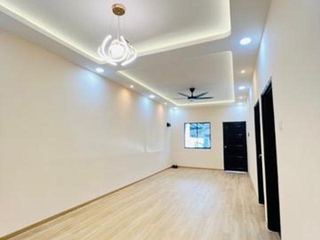 RENOVATEDSingle Storey Taman Rinting Masai for Sale