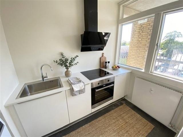 Renoveret 1 vær. lejlighed på Albanigade, Odense C, Fyn