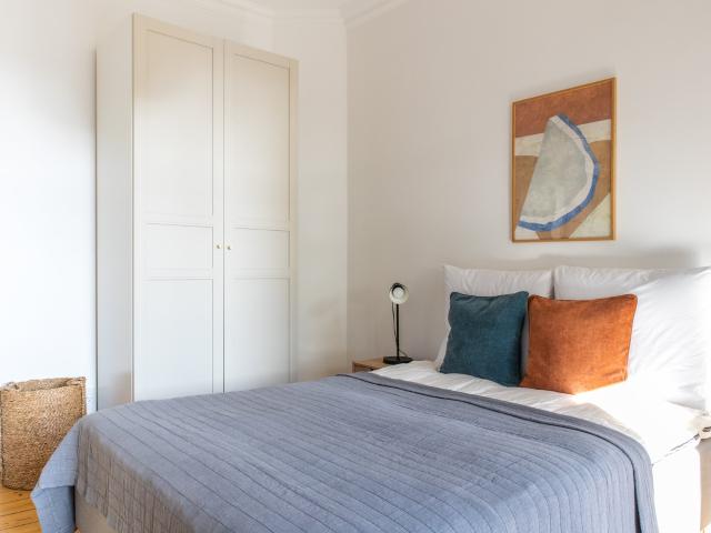 Renoveret værelse i stor Frederiksberg lejlighed