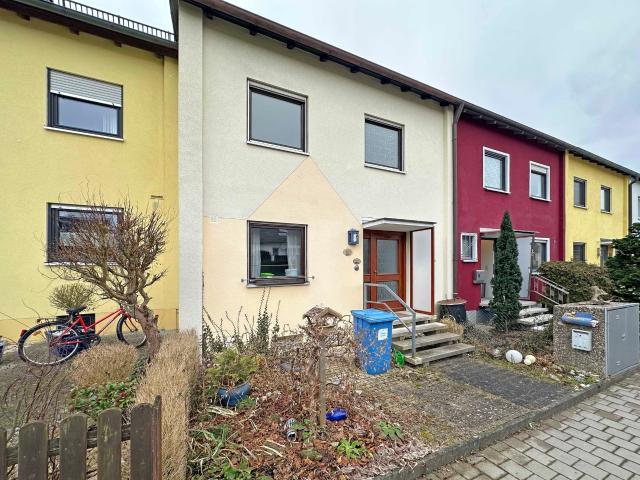 Renovieren, gestalten, leben Reihenmittelhaus in Neumarkt
