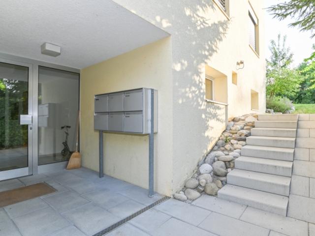 Renoviert | Moderner, offener Grundriss | Ruhige Lage mit Bachanstoss
