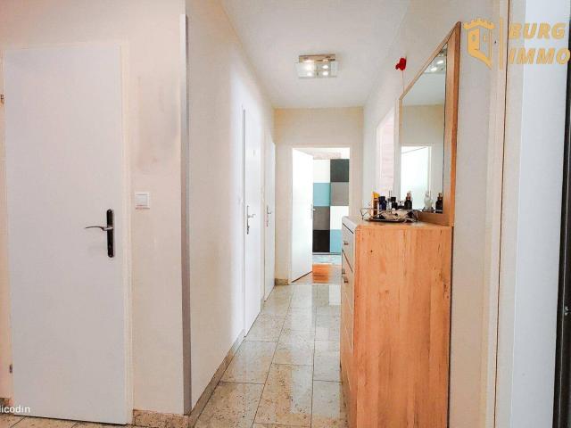 Renovierte Familienwohnung mit 3 Zimmern_ Loggia, Kinderspielplatz und U Bahn Nähe in 1200 Wien Perfekt für Familien!
