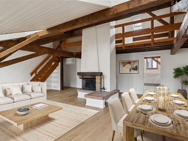 Renovierte Wohnung im Herzen von Lausanne