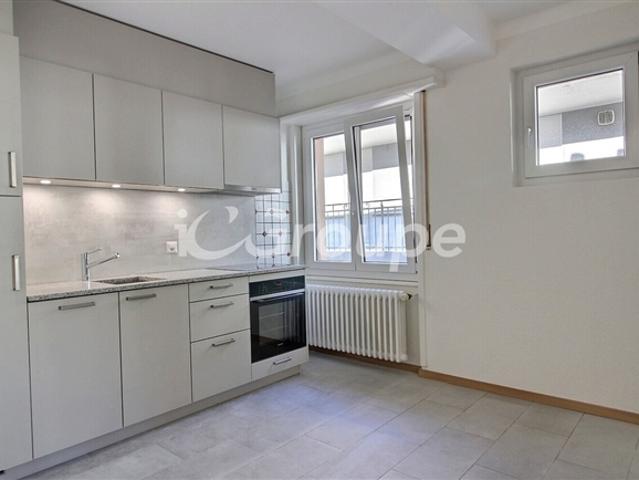 Renovierte 2,5 Zimmer Wohnung zur Miete in Sion