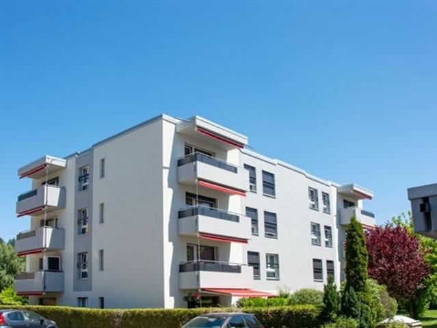 Renovierte 3 Zimmer Wohnung im 3. Stock