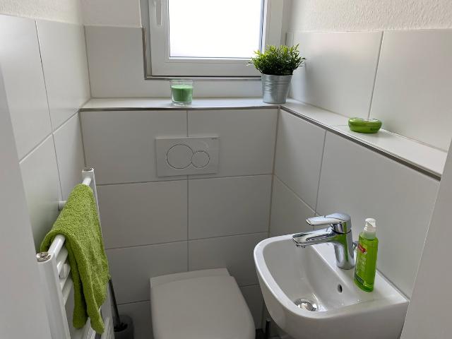 Renovierte 3 Zimmer Wohnung im Herzen von Bergisch Gladbach