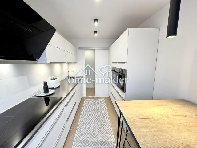 Renovierte 3 Zimmer Wohnung mit Südbalkon