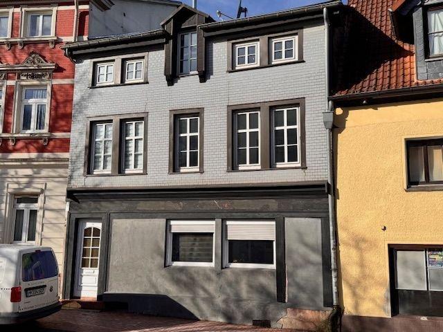 Renoviertes Reihenmittelhaus für Stadtliebhaber