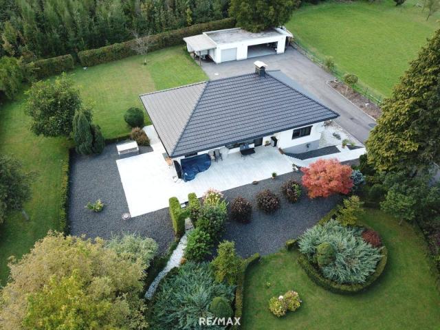 Renovierter Bungalow auf TOLLEM, GROSSEN GRUNDSTÜCK HERRLICHE Lage zum Wohnen im ALMTAL !