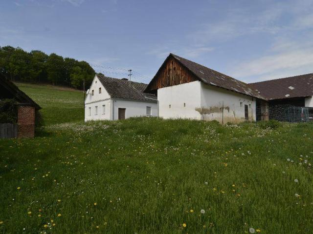 Renovierter Dreikanthof in absoluter Ruhelage!