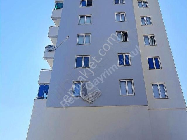 Reos Gayrimenkul'den Tekerek Yolu Altı Batuhan Apt Satılık 2+1