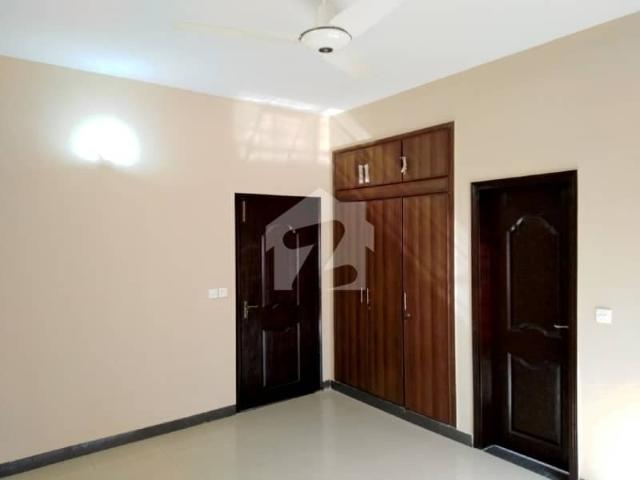 Ready To Buy A West Open Flat 2480 Square Feet In Karachi