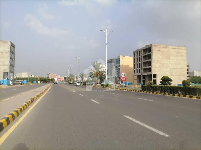 Ready To Buy A Commercial Plot 8 Marla In Lahore