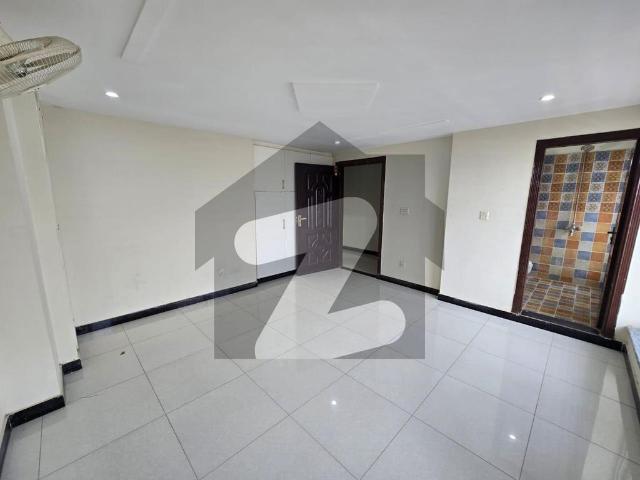 Ready To Buy A Flat 1300 Square Feet In Rawalpindi Bahria Business District