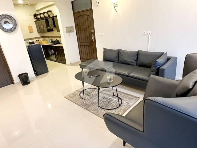 Ready To Buy A Flat 1350 Square Feet In Executive Heights