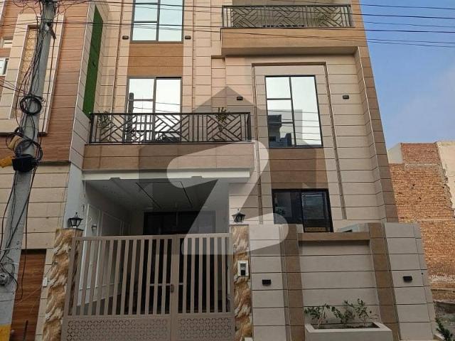 Ready To Buy A House 4 Marla In Faisalabad