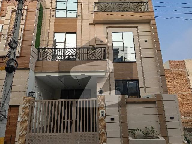 Ready To Buy A House 4 Marla In Faisalabad Green Valley