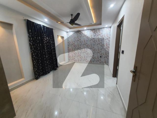 Ready To Buy A Prime Location House 5 Marla In Citi Housing Society