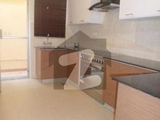 Ready To Buy A Prime Location House 152 Square Yards In Bahria Town Precinct 11 B