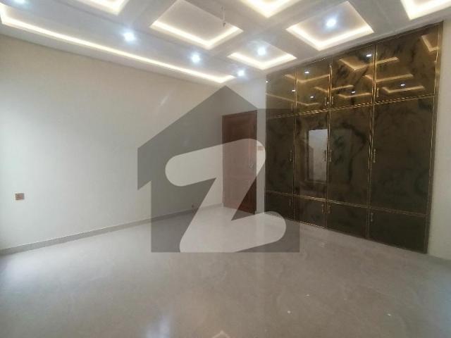 Ready To Buy A Prime Location House In Royal Orchard Multan Royal Orchard