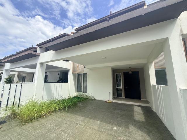 READY TO MOVE Arahsia Tropicana Kota Kemuning