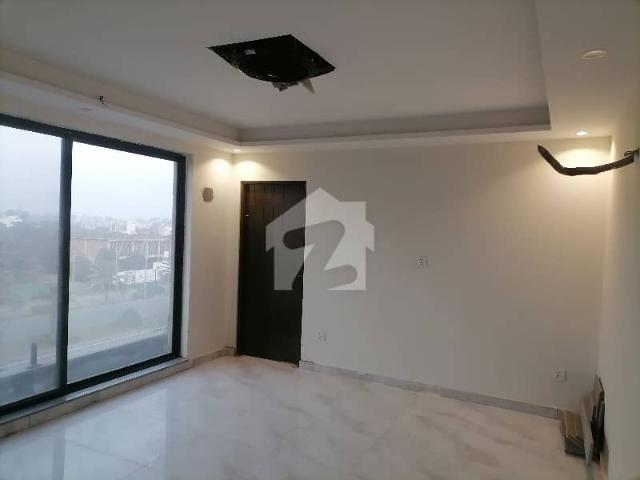 Ready to move brand new apartment for sale in lahore