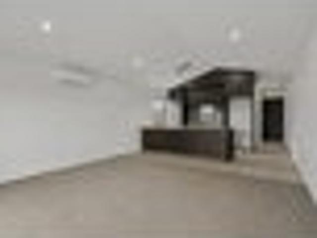 Ready to Move In Modern 2 Bedroom