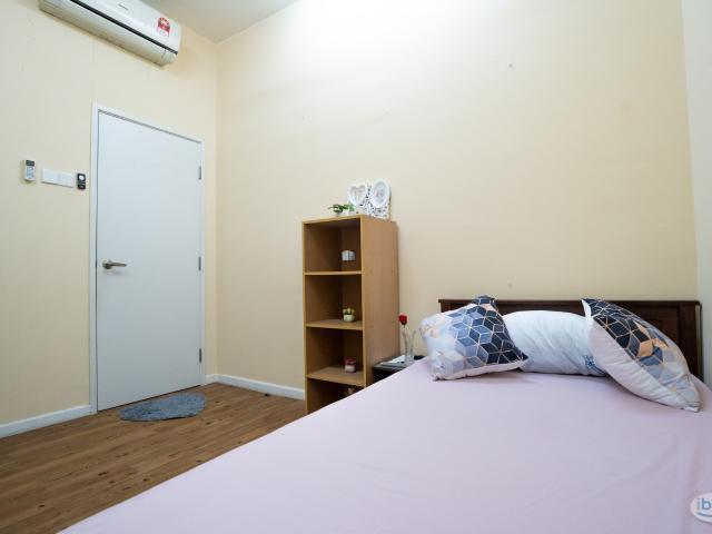 [Ready to Move In] Affordable Room for Rent at Paramount Utropolis @ Glenmarie, Shah Alam