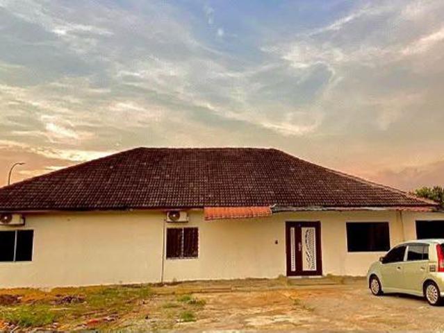 Ready to move in bungalow