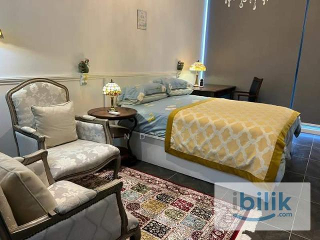Ready to move in Fully Furnished Studio unit at D’Latour