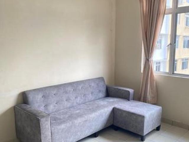 Ready to move in Seri Molek Perdana