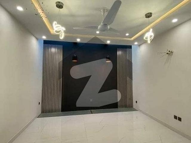 Ready To Move 272sq Yd 4 5 Bedroom DDL Luxury Villa FOR SALE. Only 4km From Main Entrance Of BTK. Near GRAND MOSQUE, A Plus Quality Construction