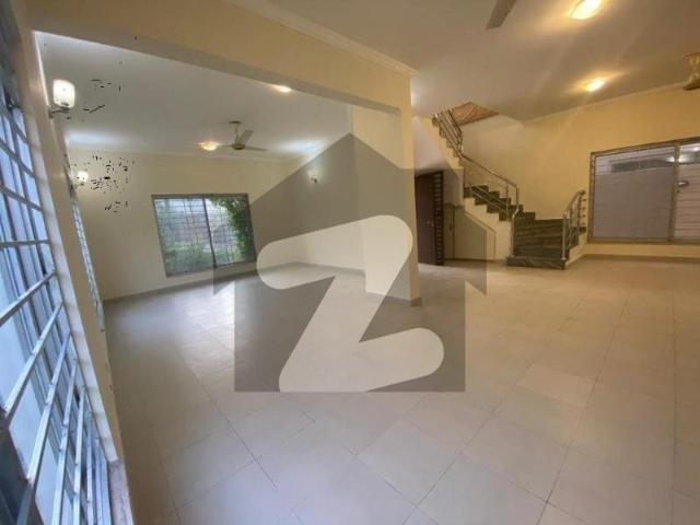 READY TO MOVE 235sq yd 3Bed DDL Villas FOR SALE at Precinct 27 Close to Jinnah Avenue and London Bridge Bahria Town Precinct 27