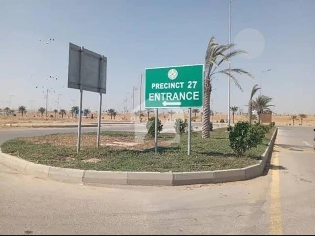 READY TO MOVE 235sq Yd 3Bed DDL Villas FOR SALE At Precinct 27 Close To Jinnah Avenue And London Bridge