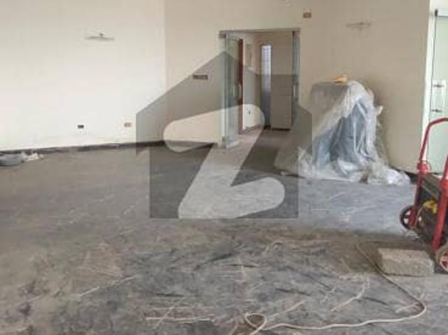 Ready To Move 4 Bedrooms Attached Washroom Apartment Is Available For Rent In Clifton Block 2 Karachi