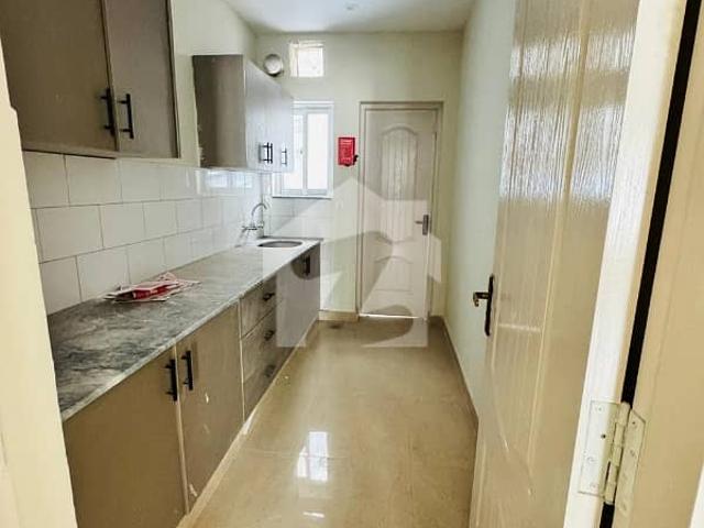 Ready To Move 5 Marla 2 Bed Apartment For Sale In Bahria Orchard Prime Location