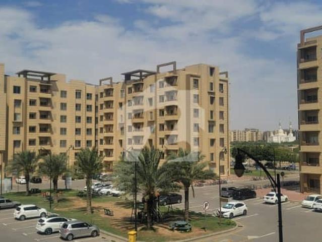 Ready to move 955 square feet 2 bed lounge flat for sale outer corner apartment with amazing view 2 km from main gate of btk