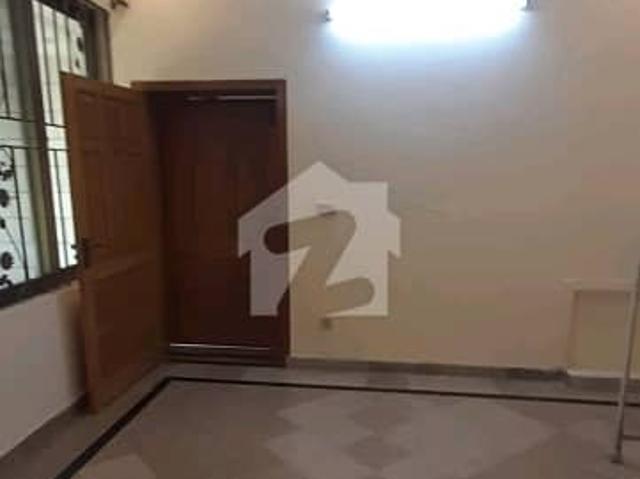 Ready To Rent A Lower Portion 14 Marla In I 8/3 Islamabad