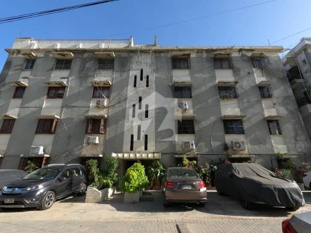 Ready To Sale A Flat 2400 Square Feet In Clifton Block 5 Karachi